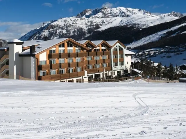 Hotel Lac Sacin